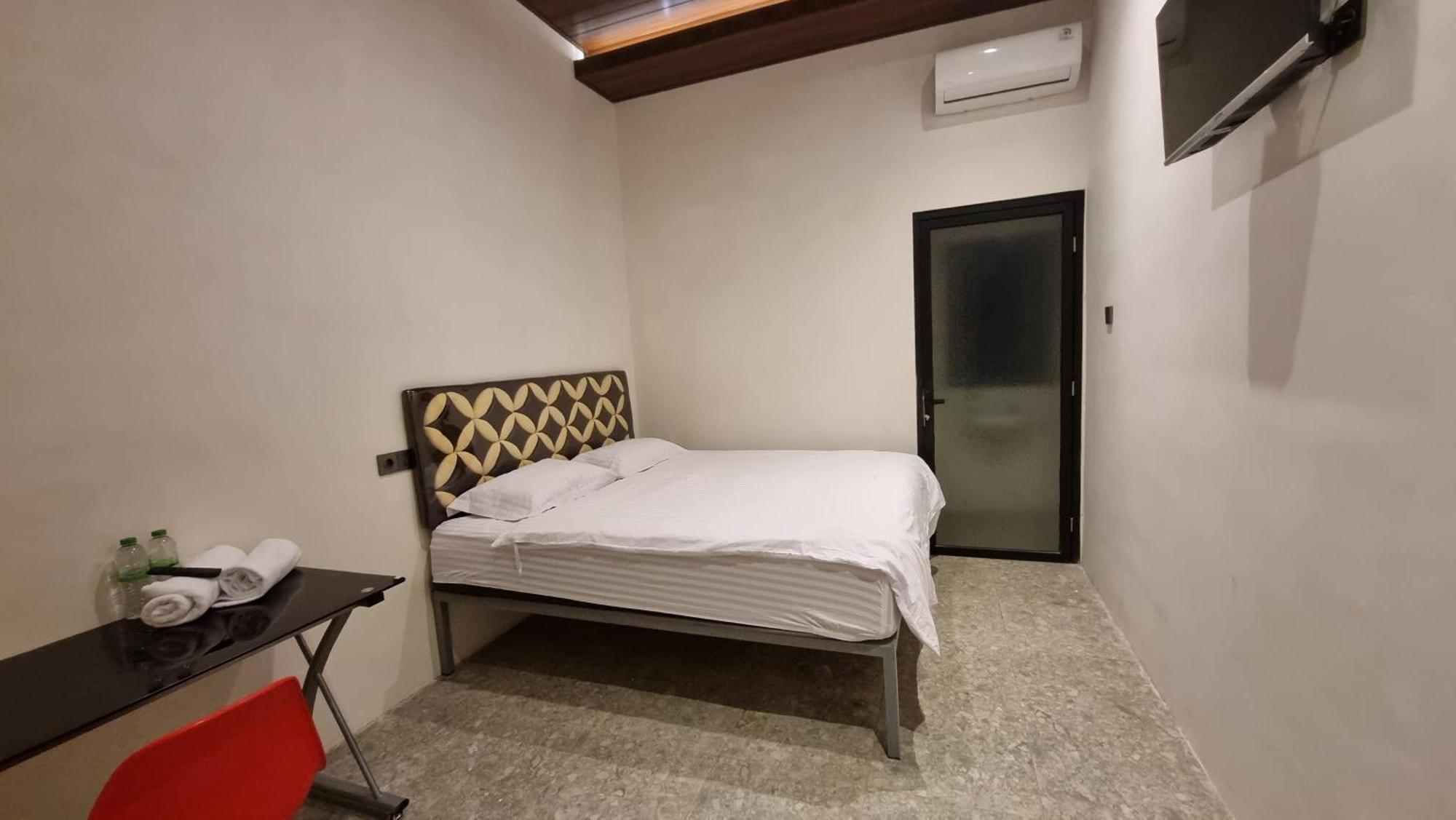 Uni Inn Semarang - Gunung Pati Экстерьер фото