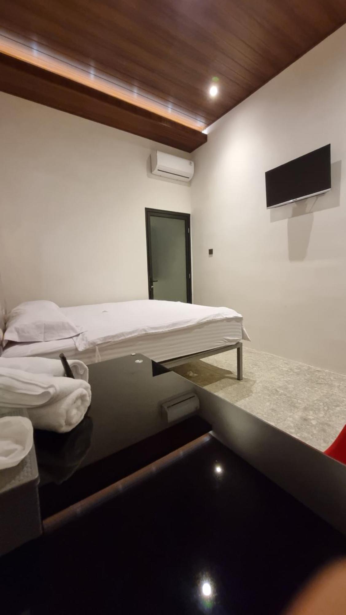 Uni Inn Semarang - Gunung Pati Экстерьер фото
